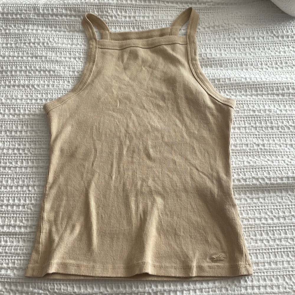 Yellow hollister tank